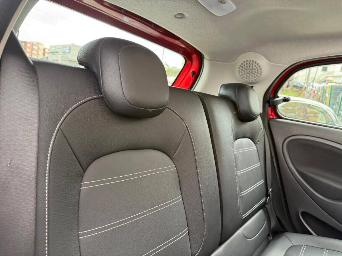 smart-forfour-2018-gasolina-898cc
