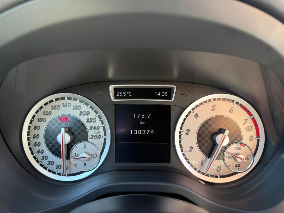 mercedes-benz-180-style-2013-gasolina-1595cc