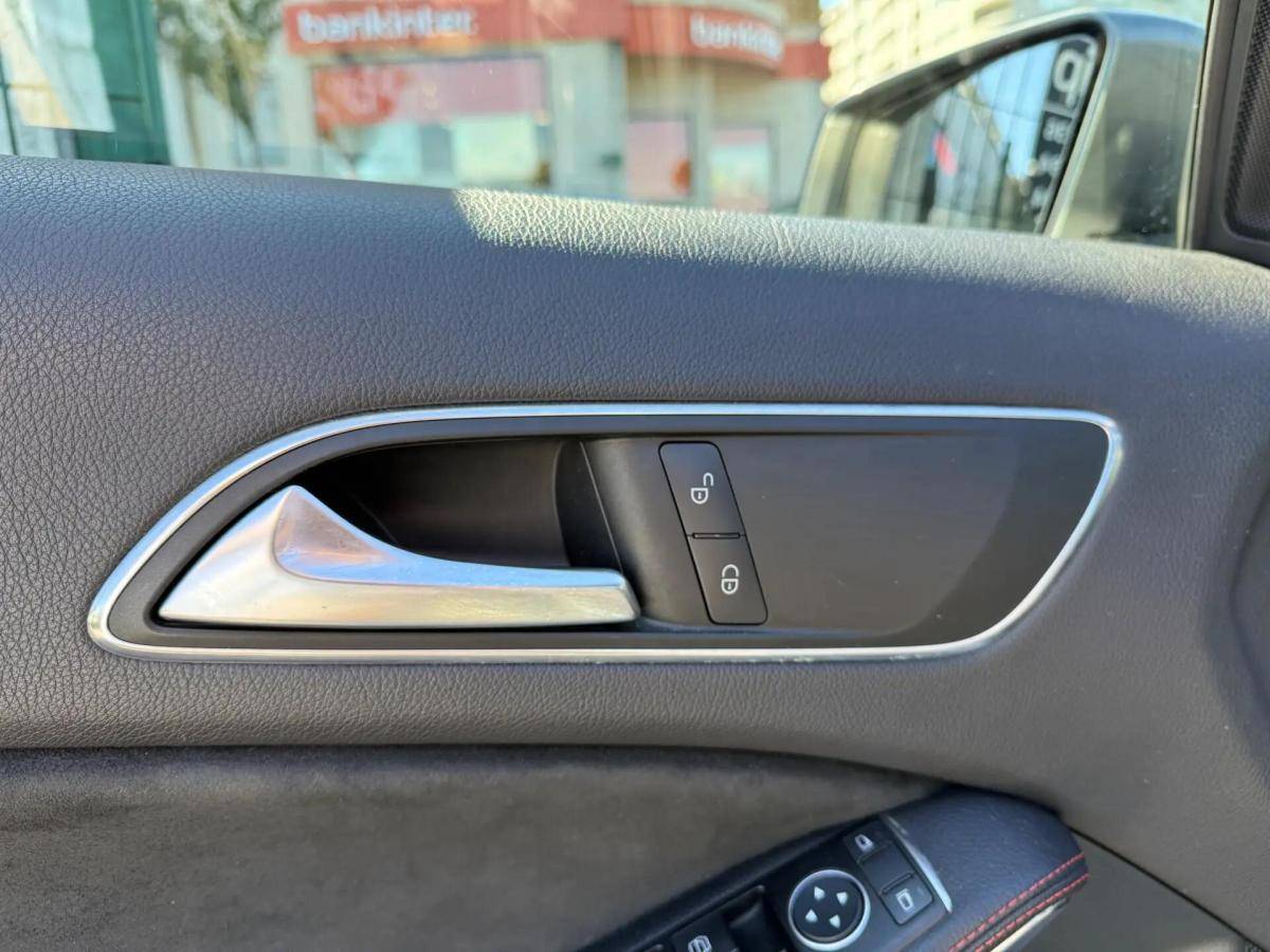 mercedes-benz-180-style-2013-gasolina-1595cc