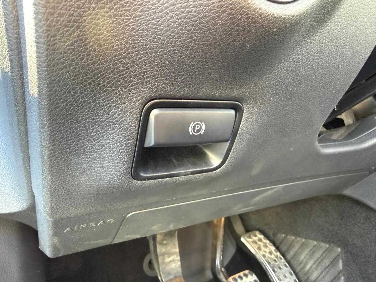mercedes-benz-180-style-2013-gasolina-1595cc