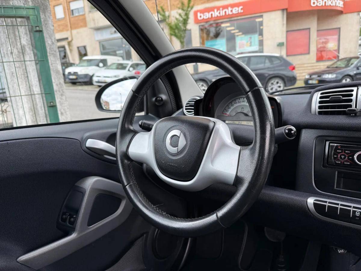 smart-fortwo-2011-gasolina-999cc