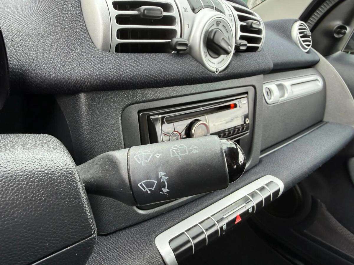 smart-fortwo-2011-gasolina-999cc