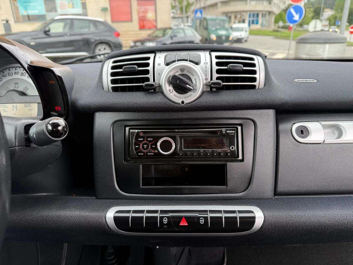 smart-fortwo-2011-gasolina-999cc