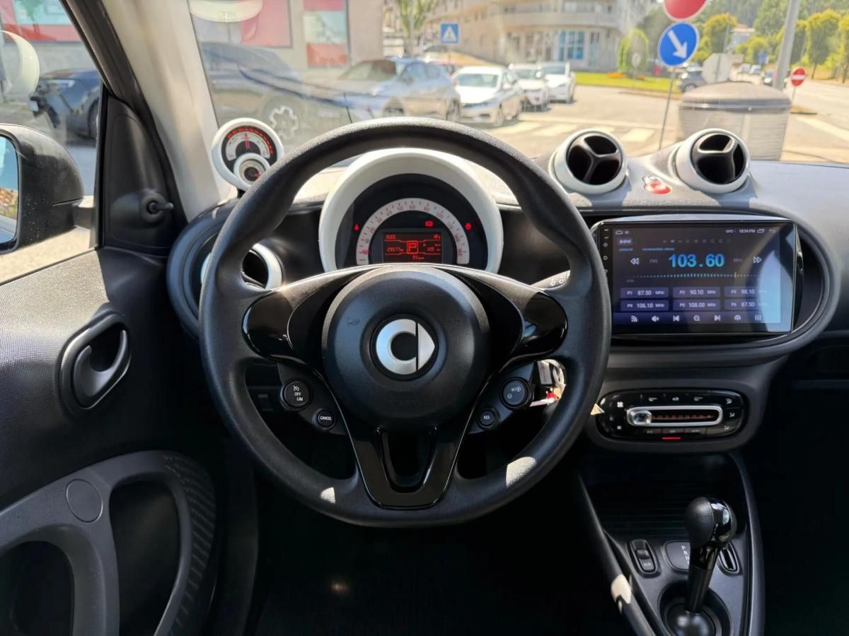 smart-fortwo-2021-eletrico-0cc