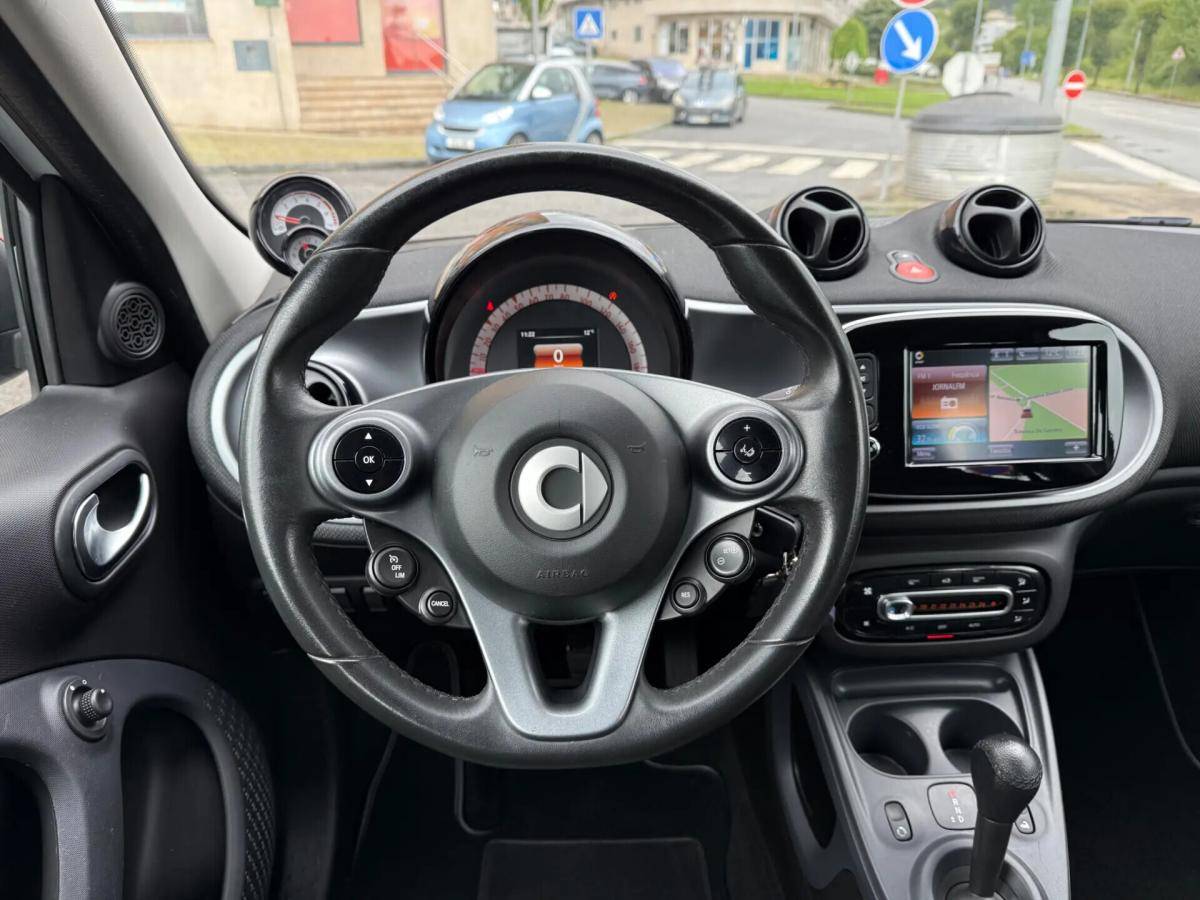 smart-forfour-2017-gasolina-898cc