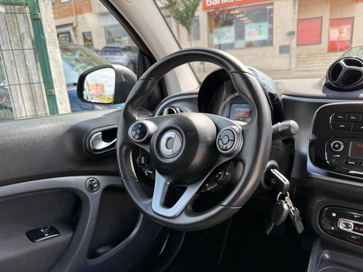 smart-fortwo-2016-gasolina-999cc