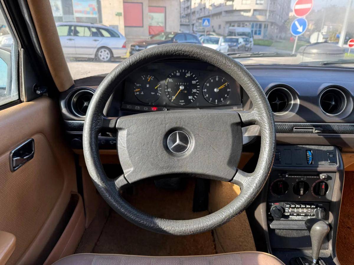 mercedes-benz-w123-300-d-1980-diesel-2998cc