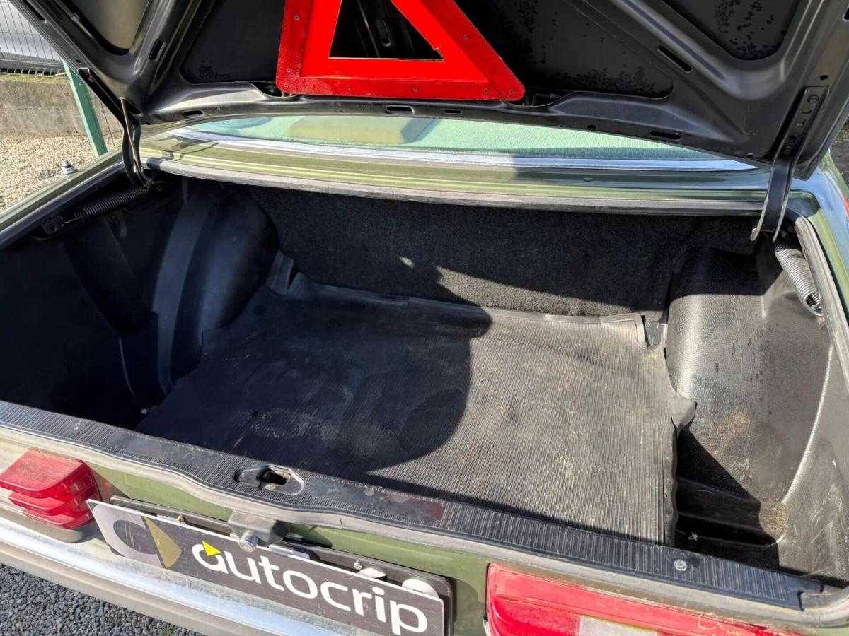 mercedes-benz-w123-300-d-1980-diesel-2998cc