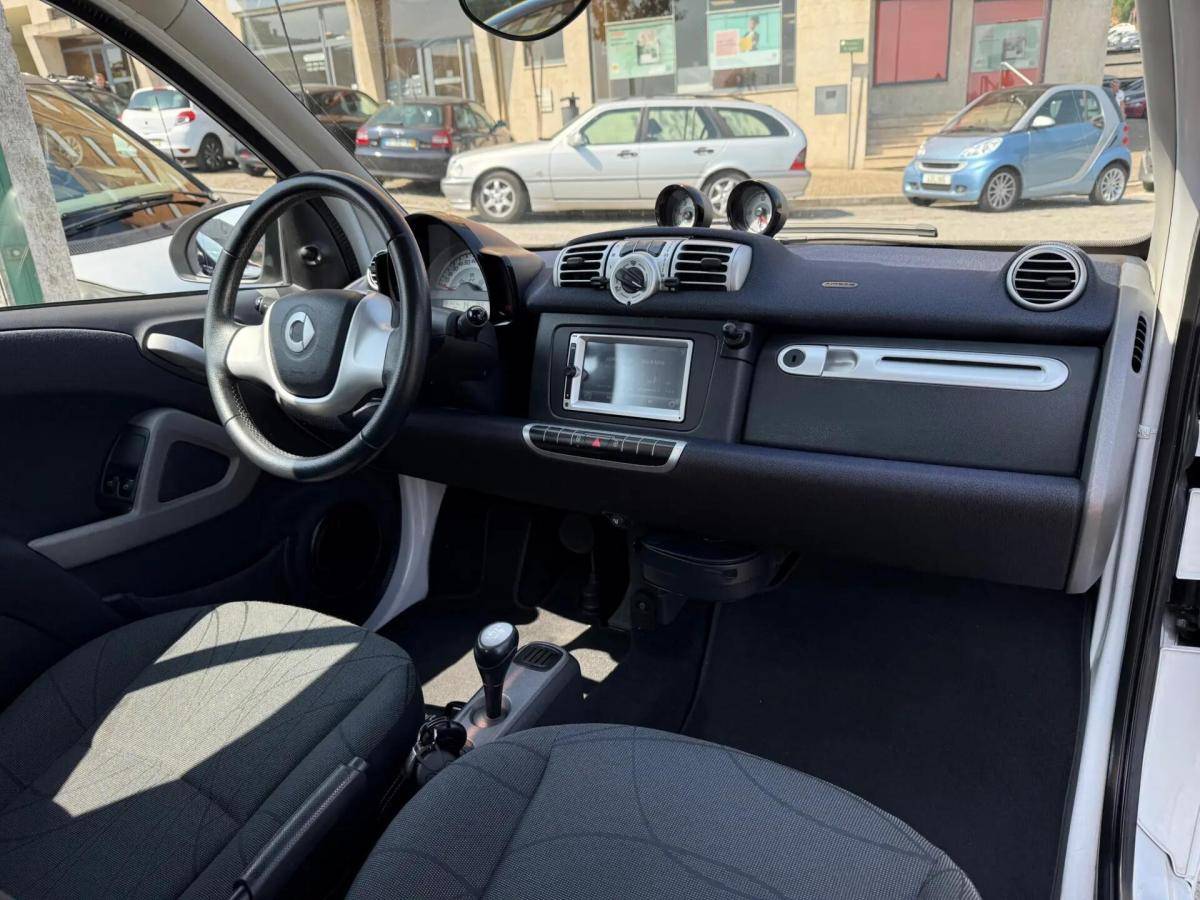 smart-fortwo-2011-diesel-799cc