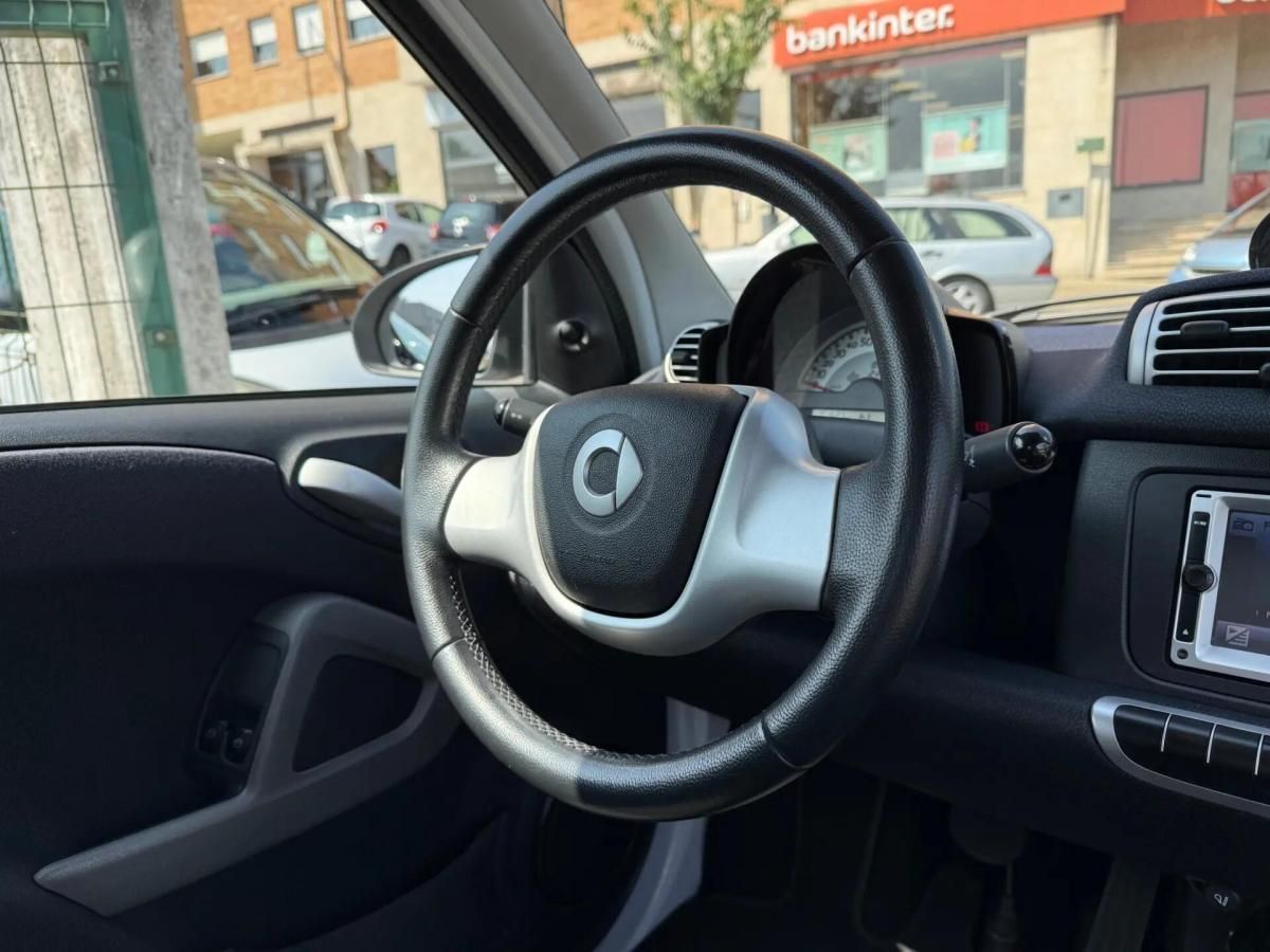 smart-fortwo-2011-diesel-799cc