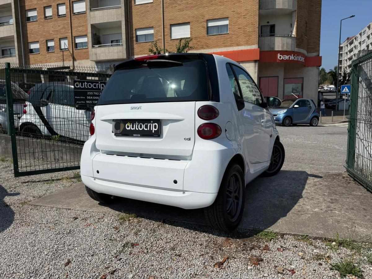 smart-fortwo-2011-diesel-799cc