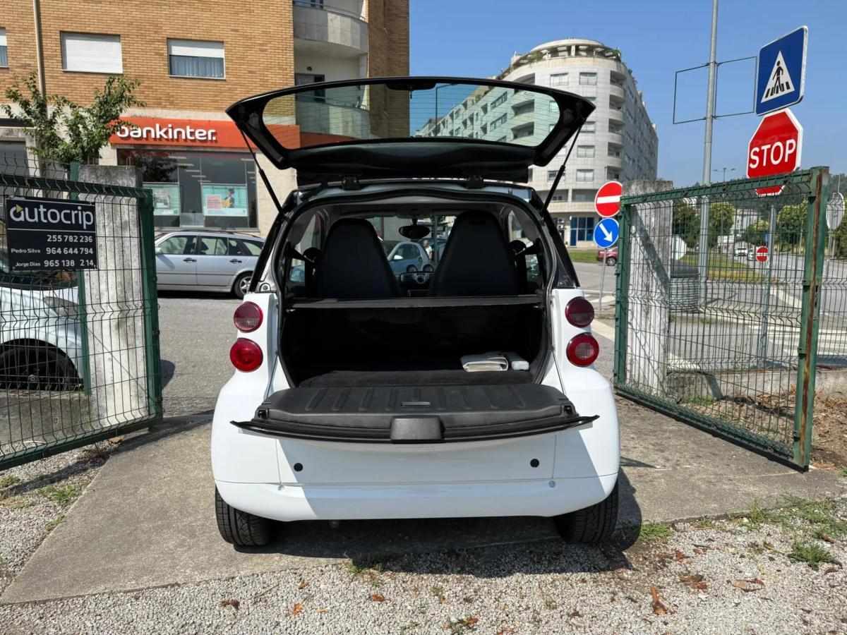 smart-fortwo-2011-diesel-799cc
