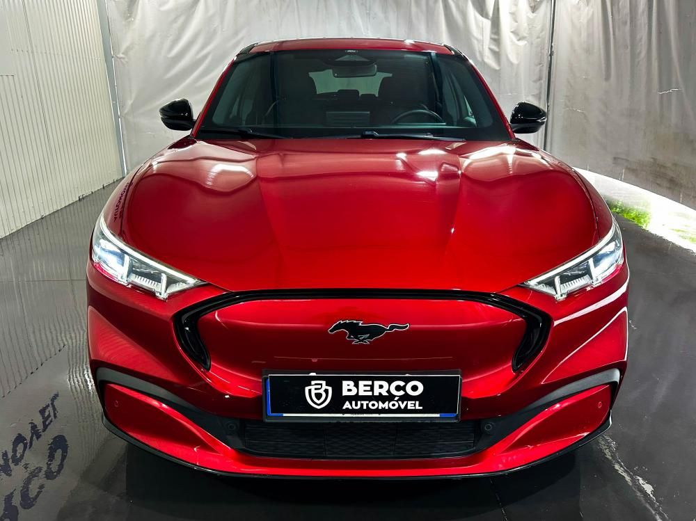 ford-mustang-mach-e-2023-eletrico-0cc