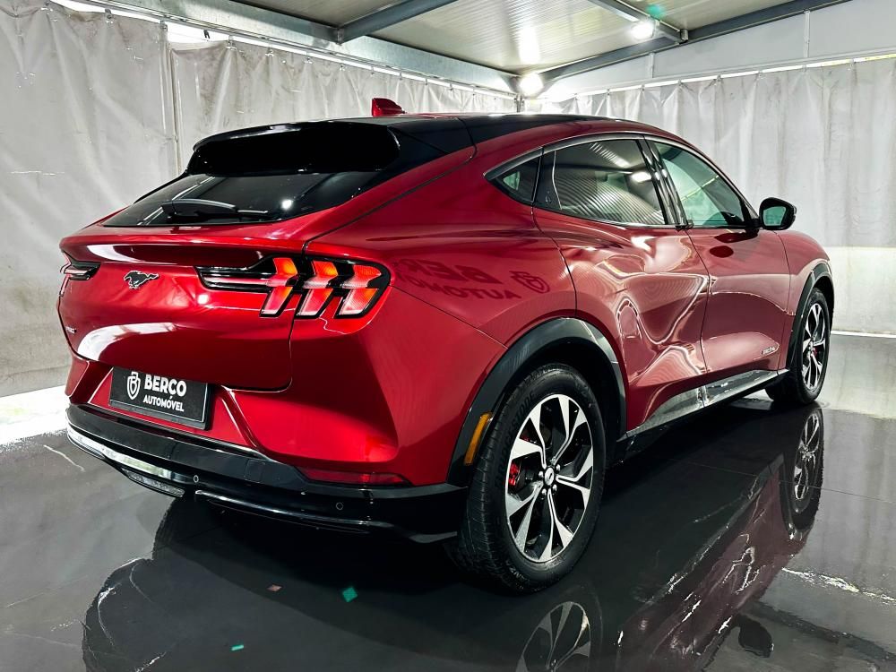 ford-mustang-mach-e-2023-eletrico-0cc