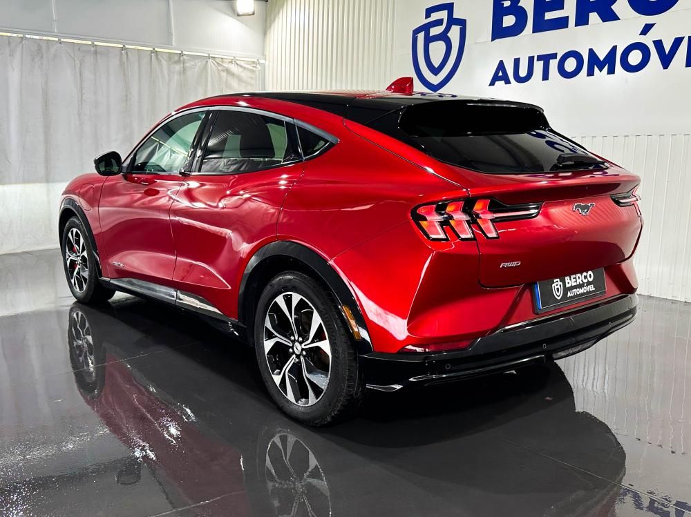 ford-mustang-mach-e-2023-eletrico-0cc
