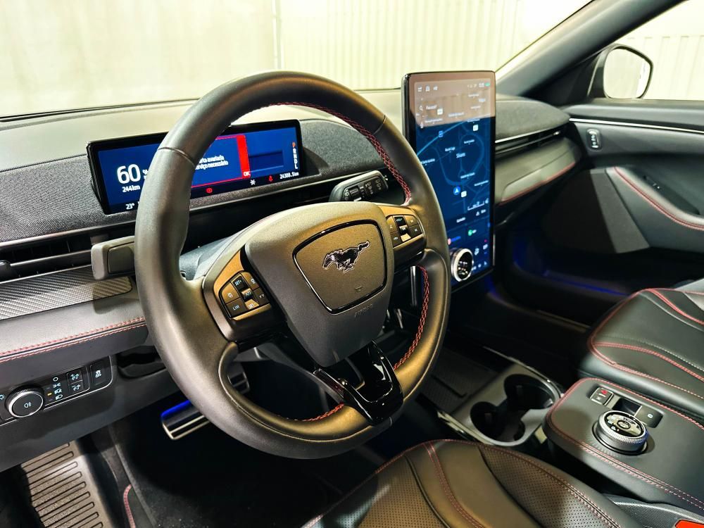 ford-mustang-mach-e-2023-eletrico-0cc