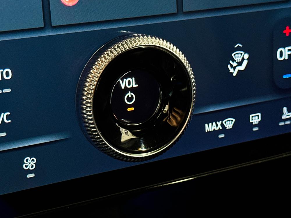 ford-mustang-mach-e-2023-eletrico-0cc