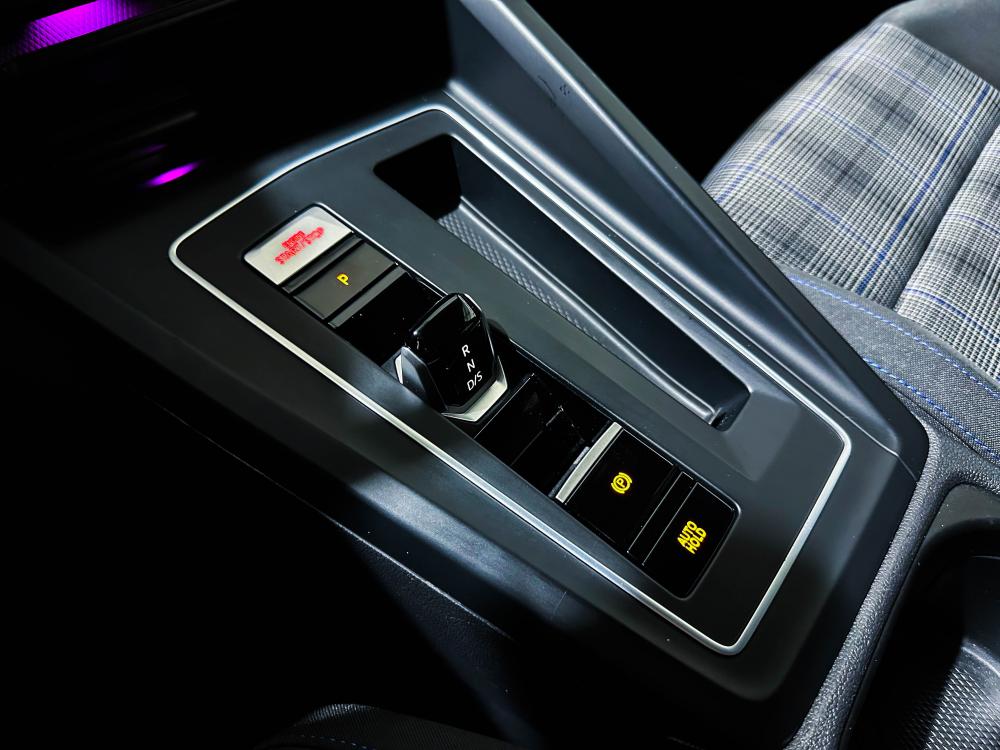 volkswagen-golf-2021-hibrido-a-gasolina-1395cc