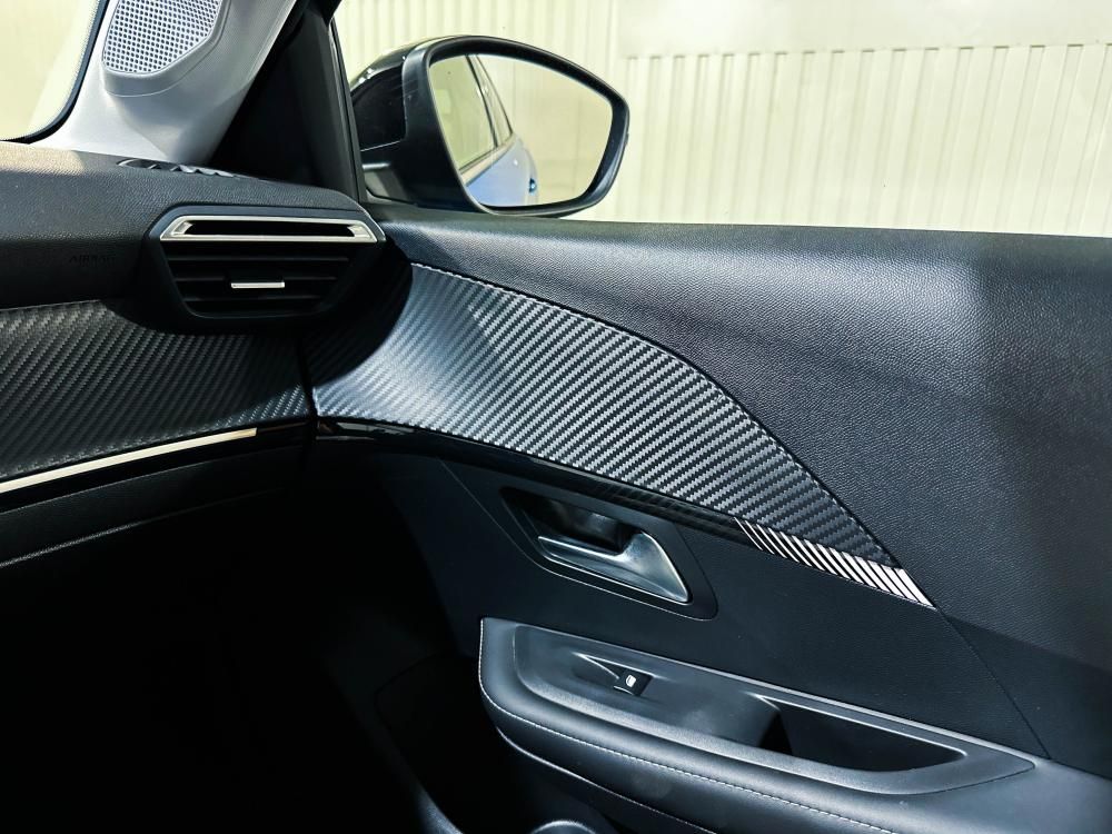 peugeot-208-2025-gasolina-1199cc