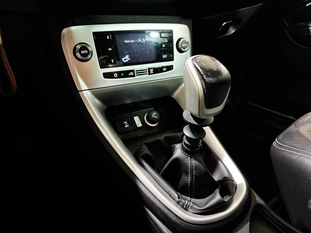 lancia-delta-2012-diesel-1598cc