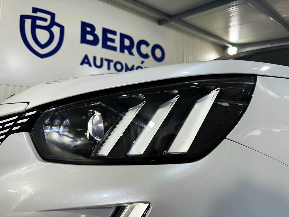 peugeot-e-2008-2021-eletrico-0cc