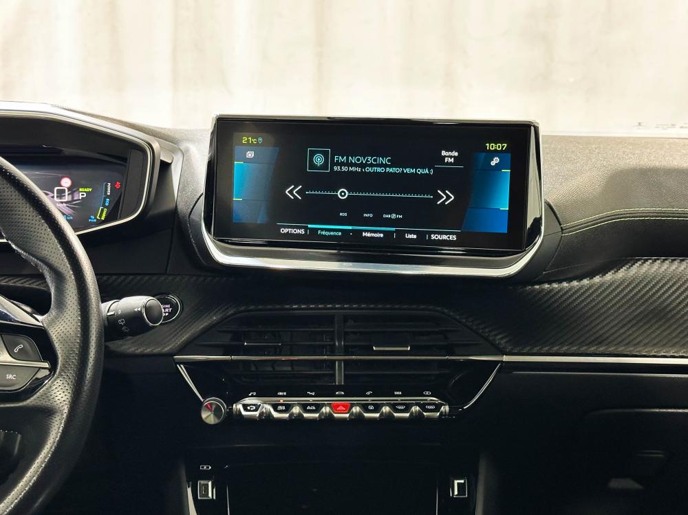 peugeot-e-2008-2021-eletrico-0cc