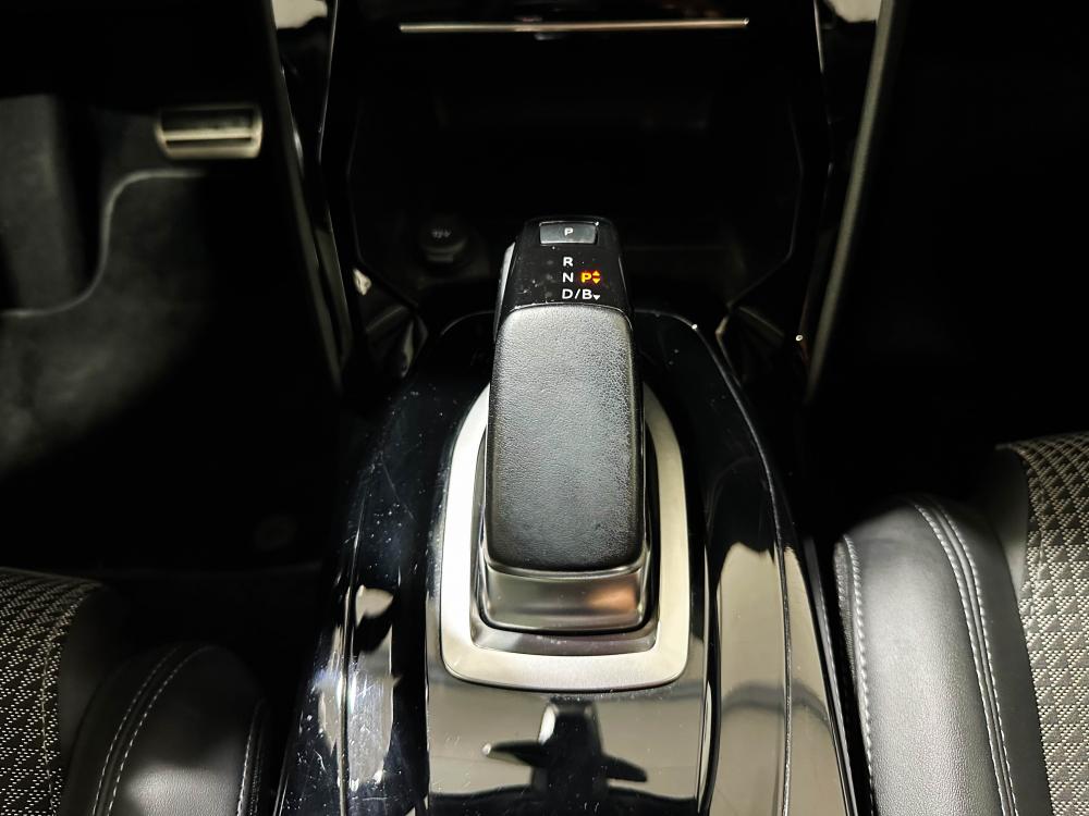 peugeot-e-2008-2021-eletrico-0cc