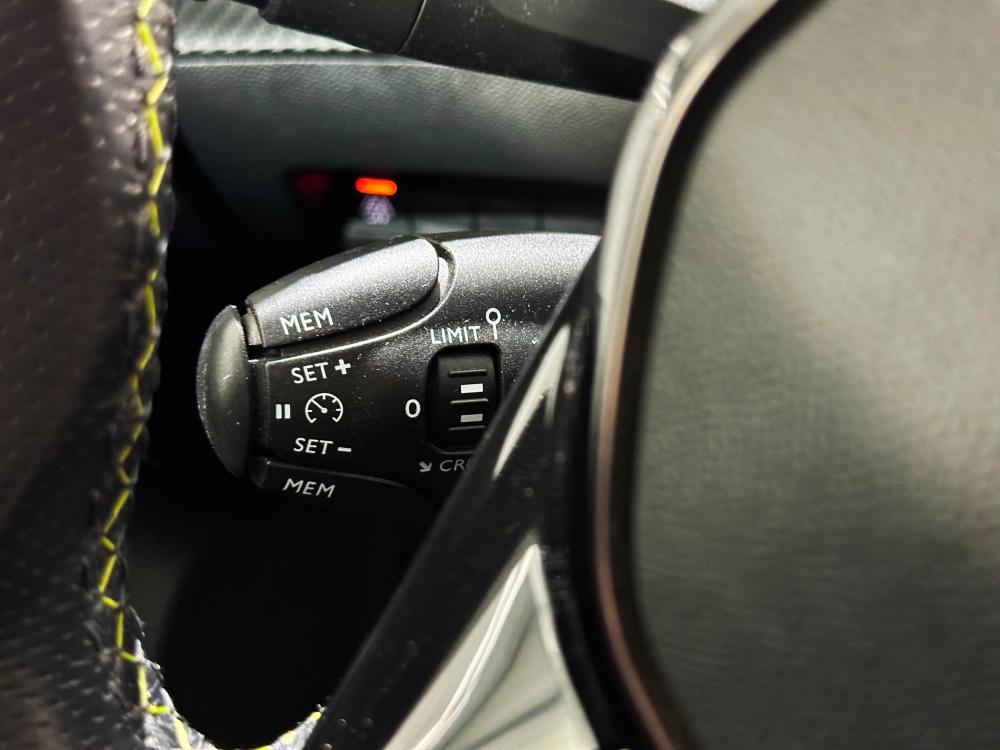 peugeot-e-2008-2021-eletrico-0cc