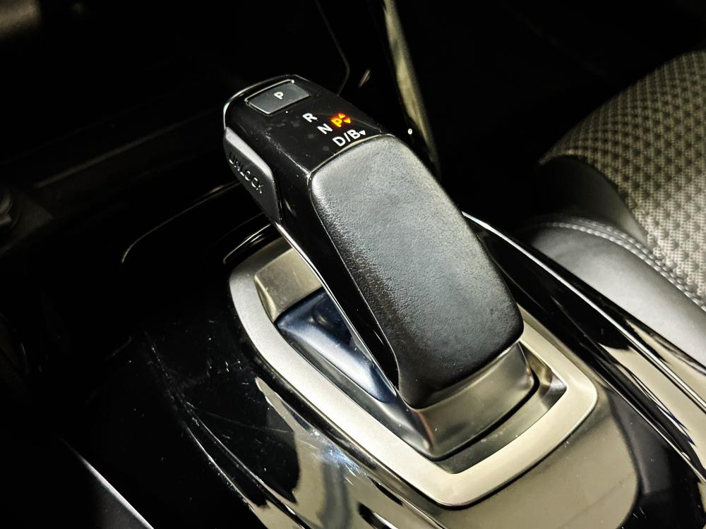 peugeot-e-2008-2021-eletrico-0cc
