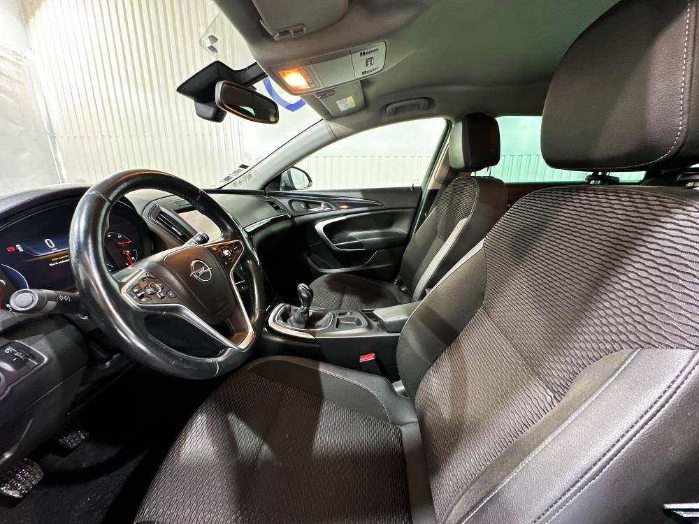 opel-insignia-2016-diesel-1598cc