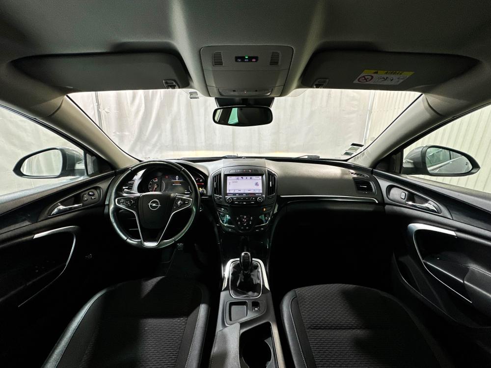 opel-insignia-2016-diesel-1598cc