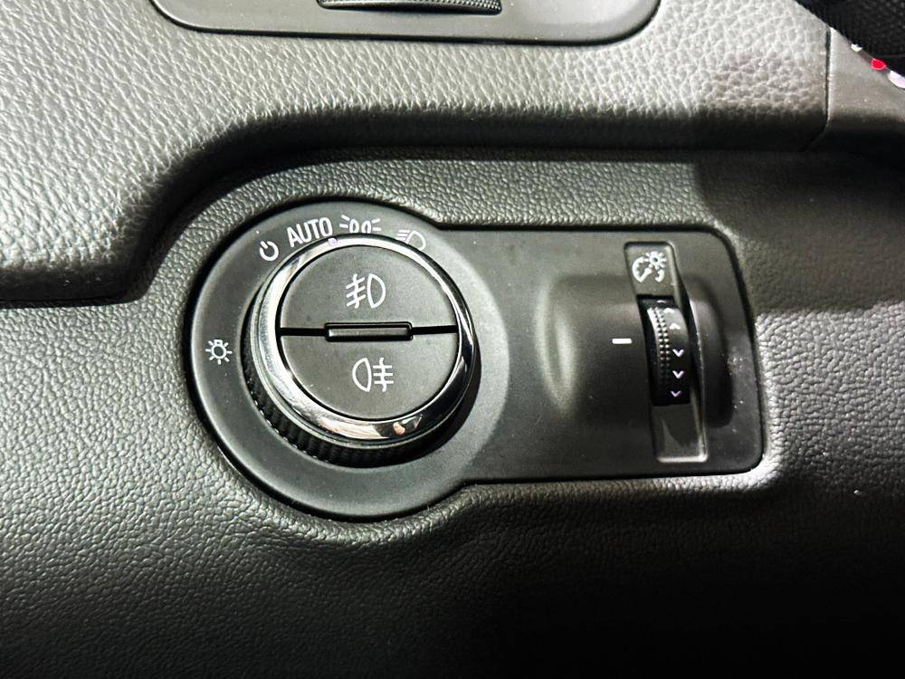 opel-insignia-2016-diesel-1598cc