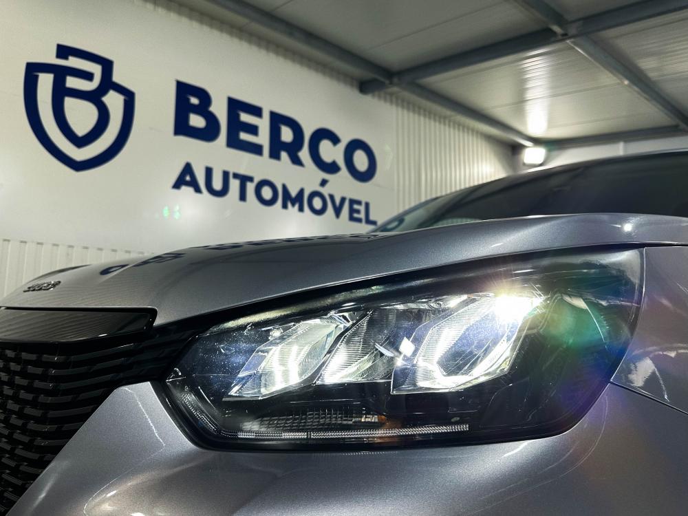 peugeot-2008-2020-gasolina-1199cc
