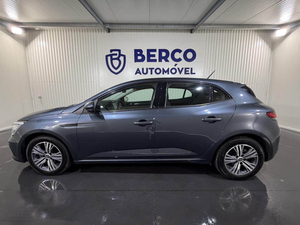 renault-megane-2022-diesel-1461cc