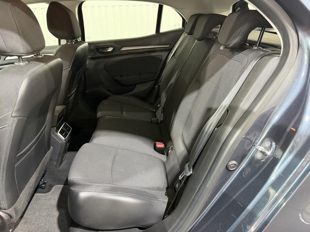 renault-megane-2022-diesel-1461cc