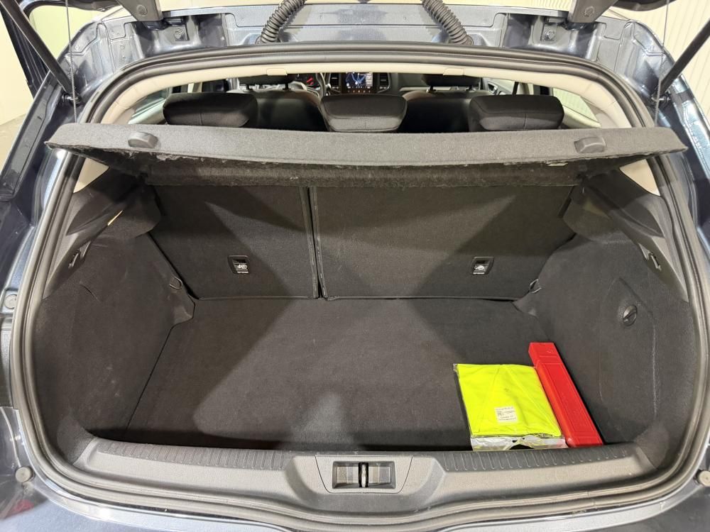renault-megane-2022-diesel-1461cc