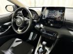 toyota-yaris-2023-hibrido-a-gasolina-1490cc