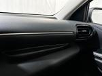 toyota-yaris-2023-hibrido-a-gasolina-1490cc