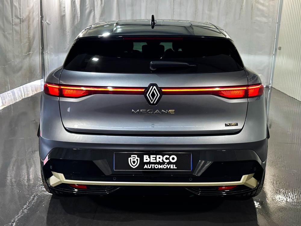 renault-megane-e-tech-2025-eletrico-0cc