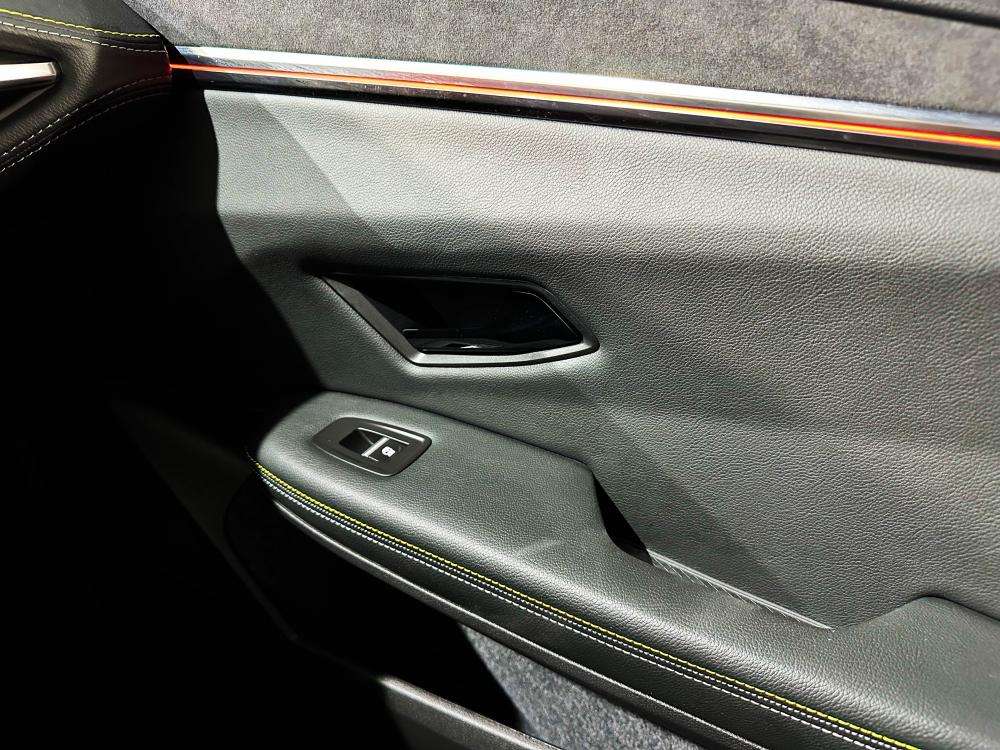 renault-megane-e-tech-2025-eletrico-0cc