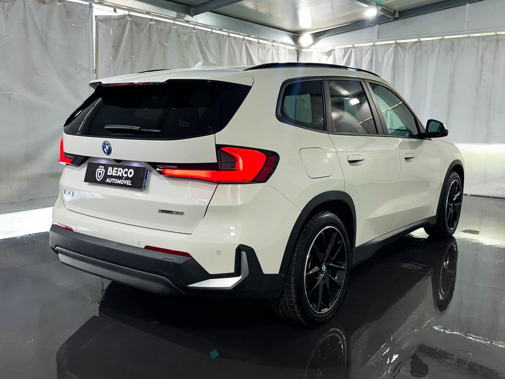 bmw-ix-2023-eletrico-0cc