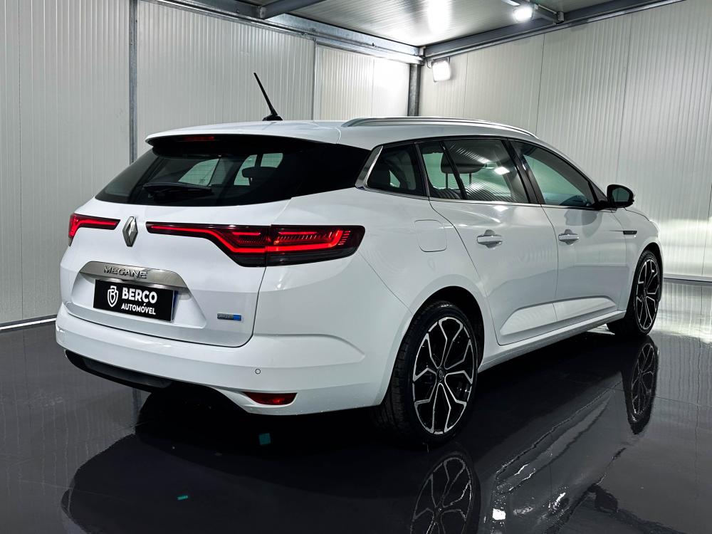 renault-megane-2021-hibrido-a-gasolina-1598cc
