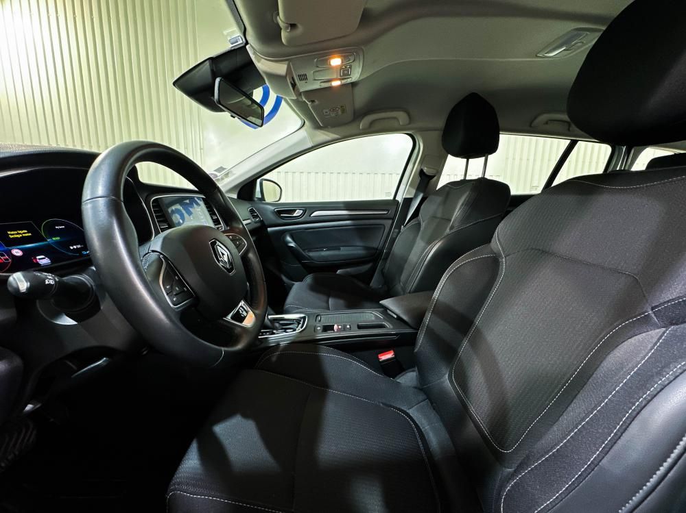 renault-megane-2021-hibrido-a-gasolina-1598cc