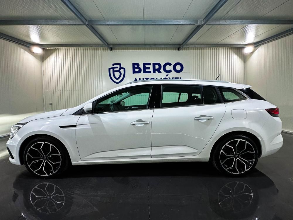 renault-megane-2021-hibrido-a-gasolina-1598cc