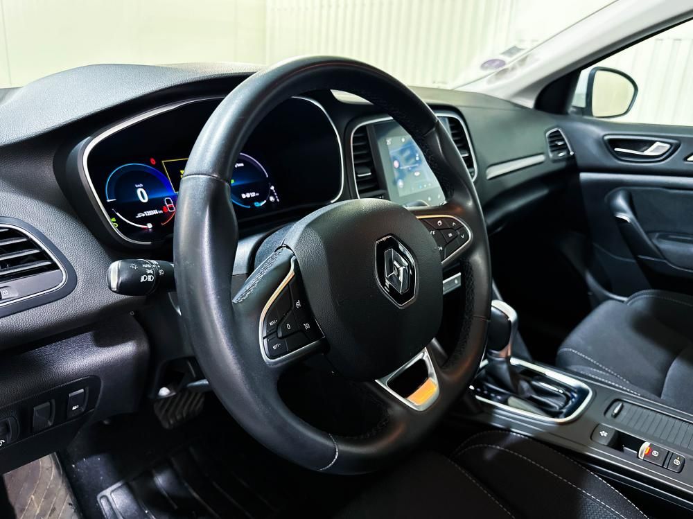 renault-megane-2021-hibrido-a-gasolina-1598cc