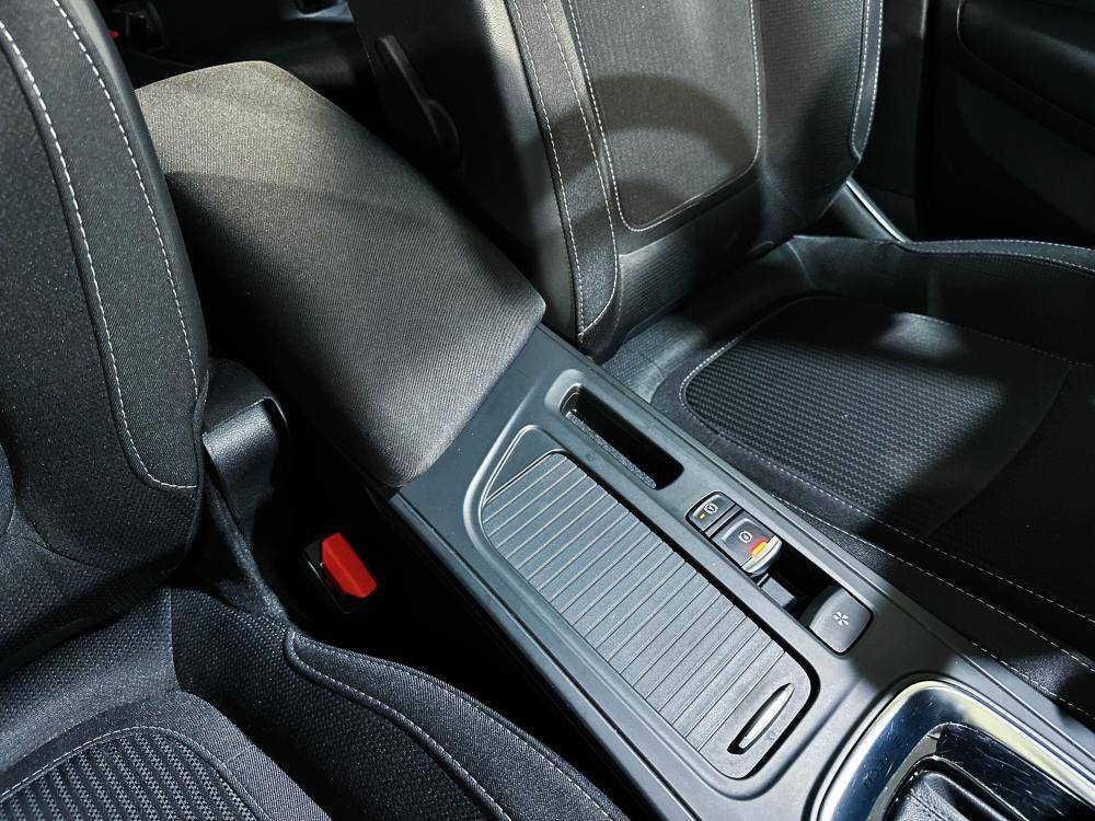 renault-megane-2021-hibrido-a-gasolina-1598cc