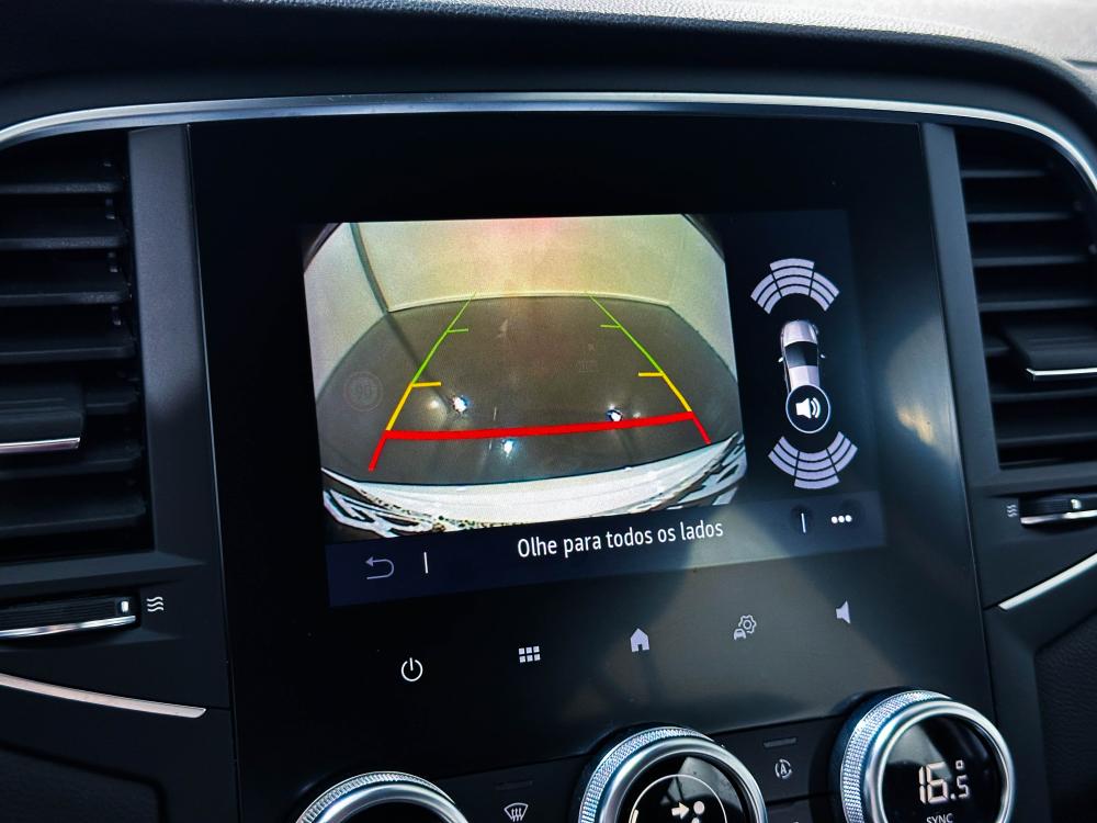 renault-megane-2021-hibrido-a-gasolina-1598cc