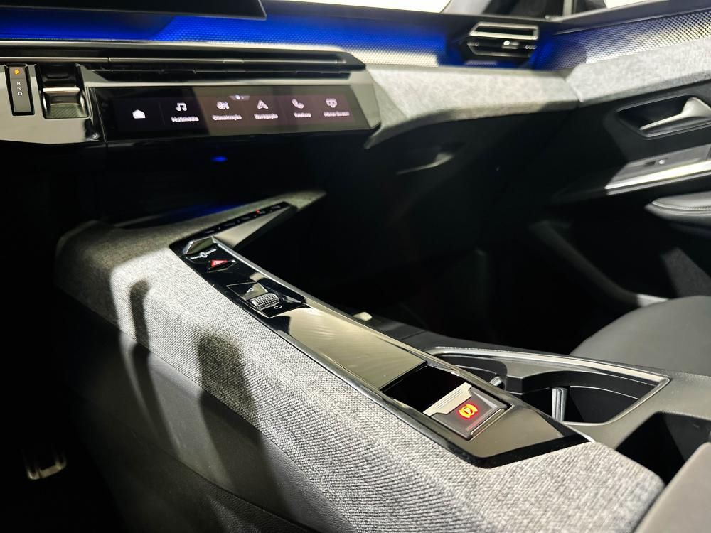 peugeot-e-3008-2024-eletrico-0cc