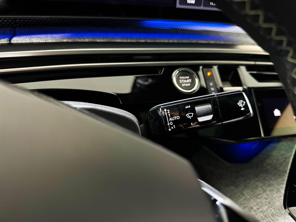 peugeot-e-3008-2024-eletrico-0cc