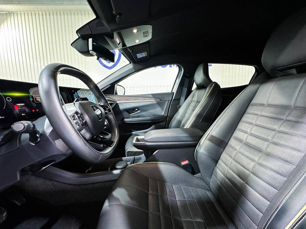 renault-megane-e-tech-2022-eletrico-0cc
